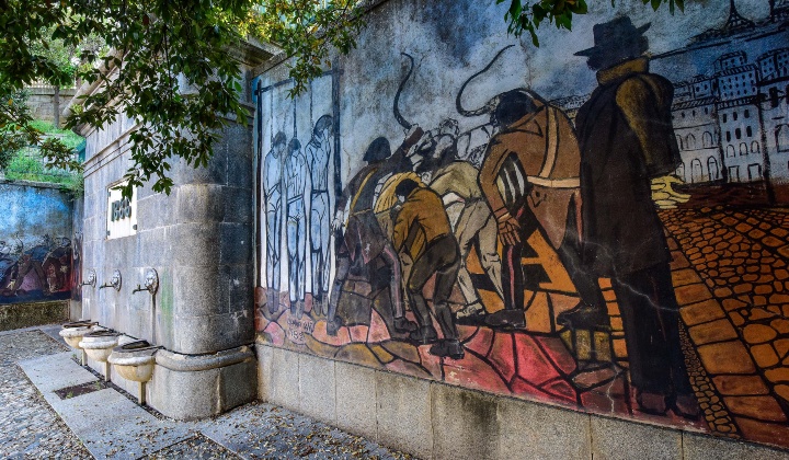 Liliana Cano 1982. La scena rappresenta la crudele repressione della ribellione