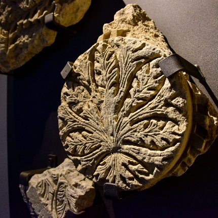 Particolare architettonico decorato (foto Ivo Piras)