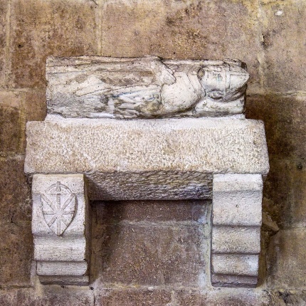 Scultura che la tradizione indica come immagine del Beato Goffredo da Meleduno, vescovo di Sorres (foto Ivo Piras)