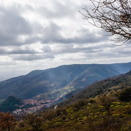 Panoramica del territorio e del centro abito (foto Ivo Piras)