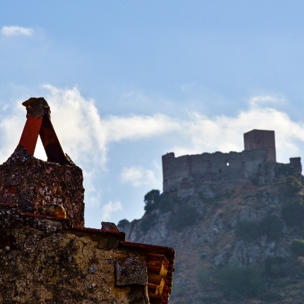 Scorcio del castello di Burgos