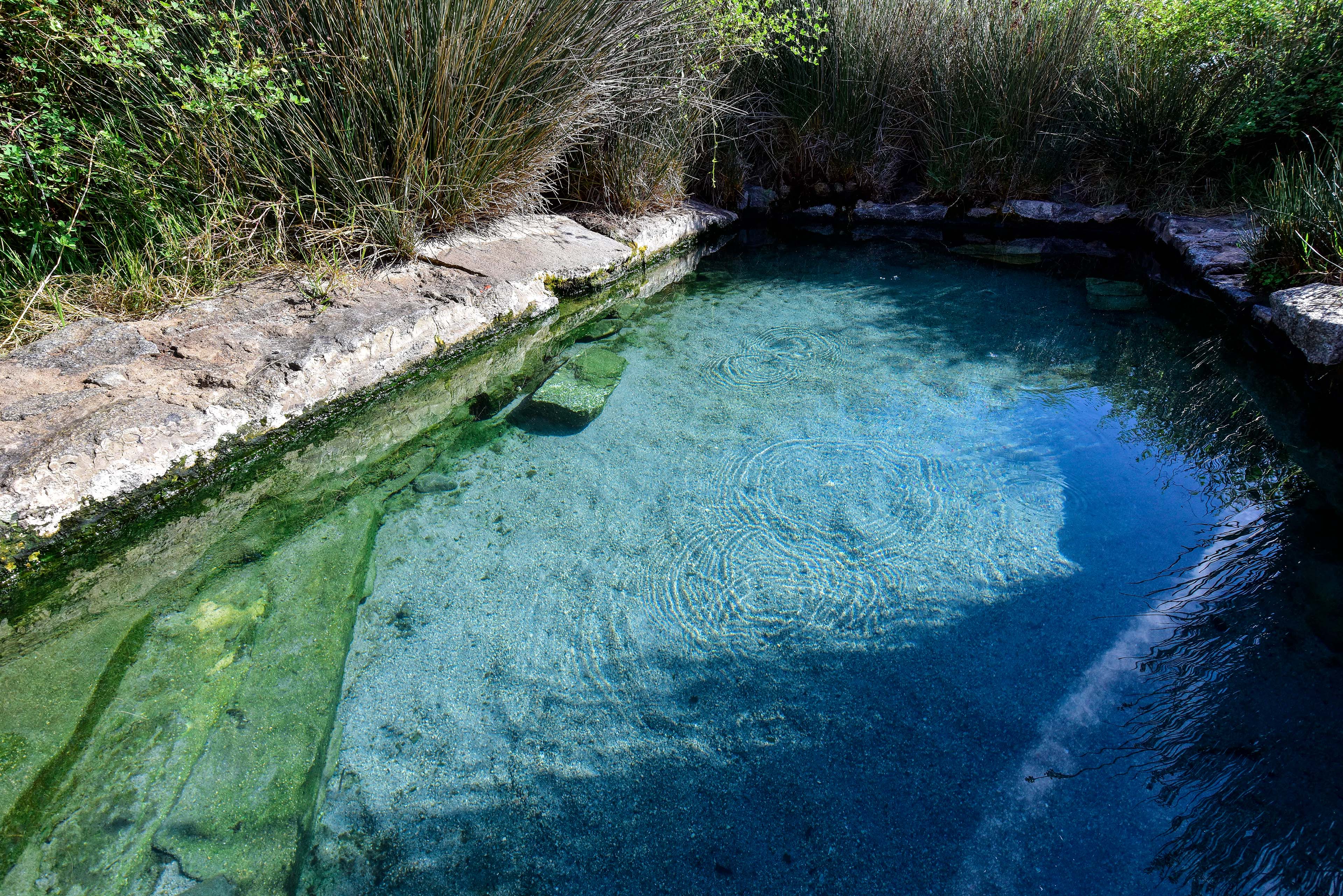 Terme romane di San Saturnino. Vasca termale all'aria aperta di Merenda Ona