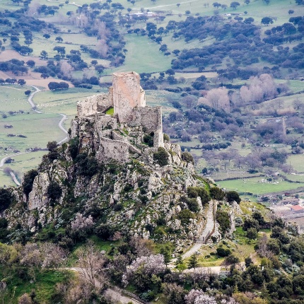 Vista del castello (foto Ivo Piras)