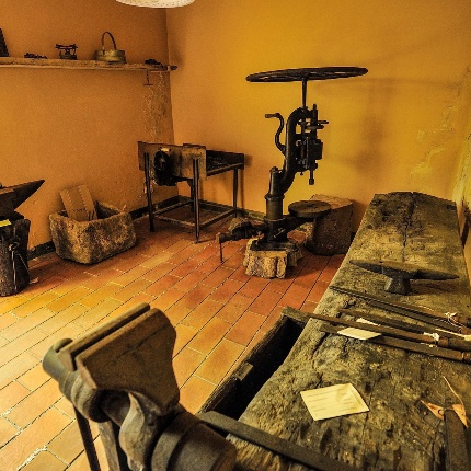 Officina (foto Ivo Piras)