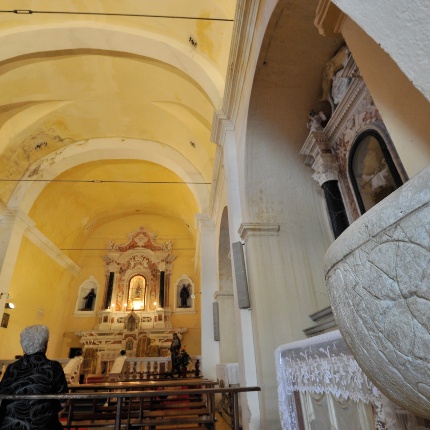 Chiesa di Santa Croce. Interno (foto Angelo Marras)