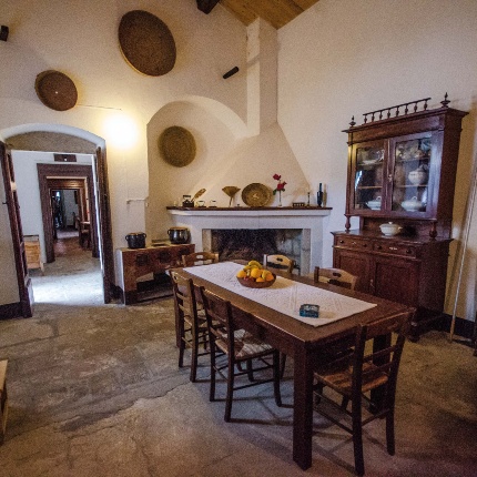 Casa Piras. Restaurata di recente, al suo interno si possono apprezzare gli arredi originali (foto Angelo Marras)