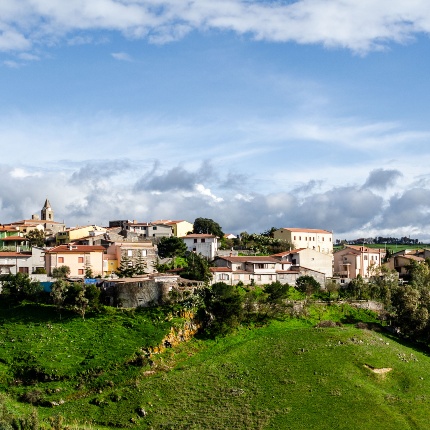Panoramica del centro abitato (foto Angelo Marras)