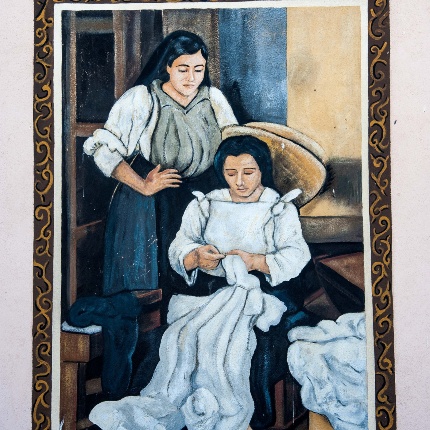 Donne nella stanza del cucito (foto Ivo Piras)