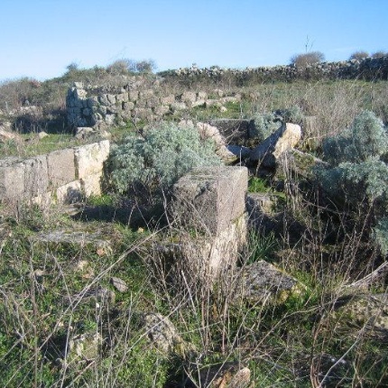 Siligo, santuario nuragico di Monte Sant'Antonio (foto © CC BY-SA 3.0 - Wikimedia)