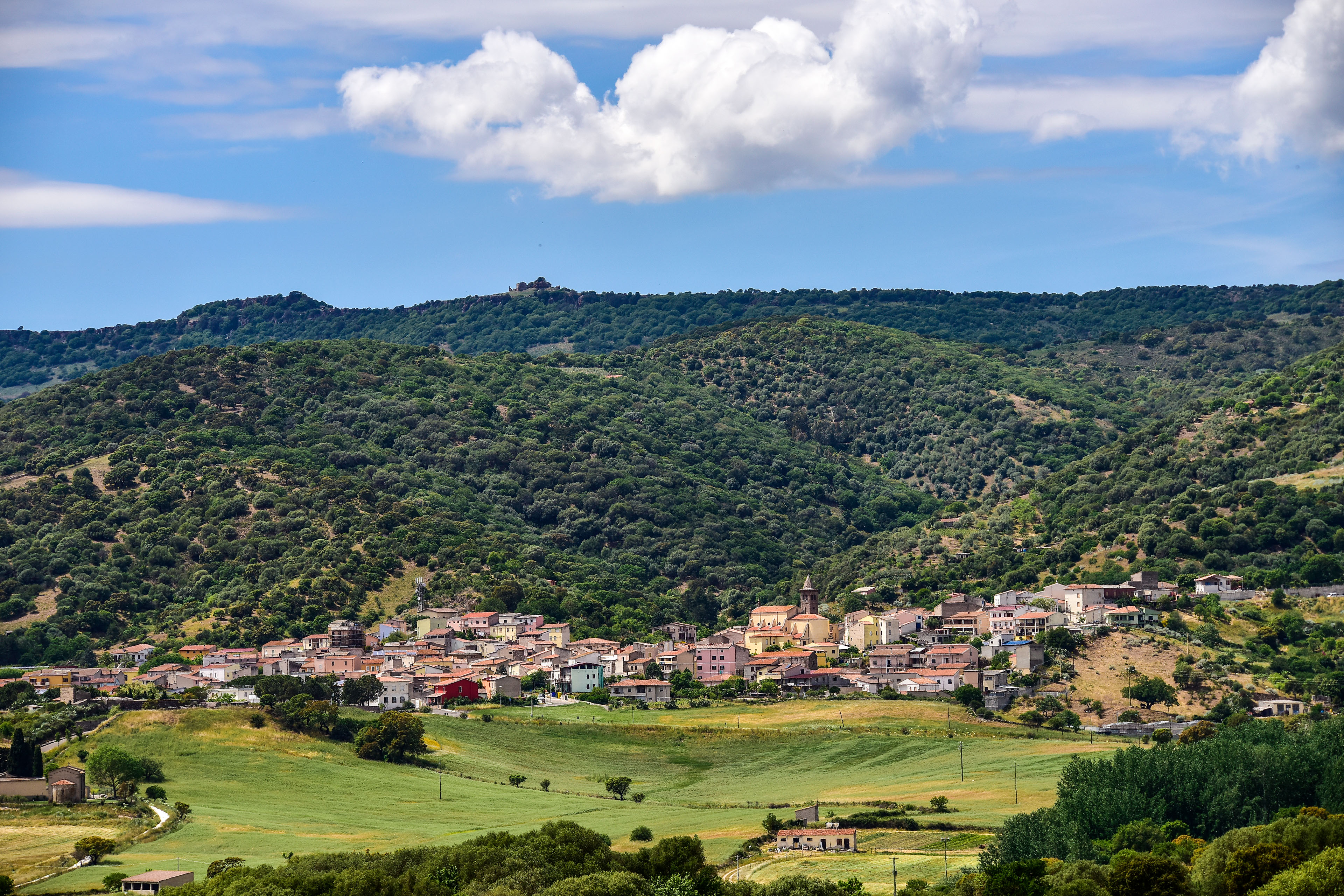 Panorama del paese (foto Ivo Piras)